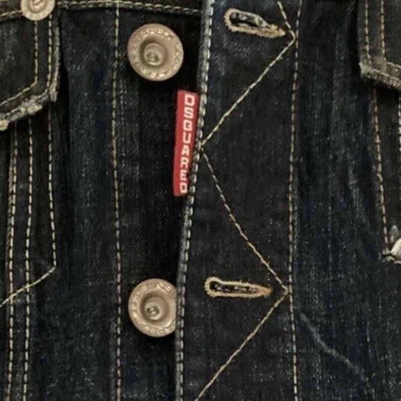 NWOT Dsquared2 Women Dark Blue
Denim Cropped Distressed Jean
Jacket sz 44 (US 8) - Picture 6 of 16